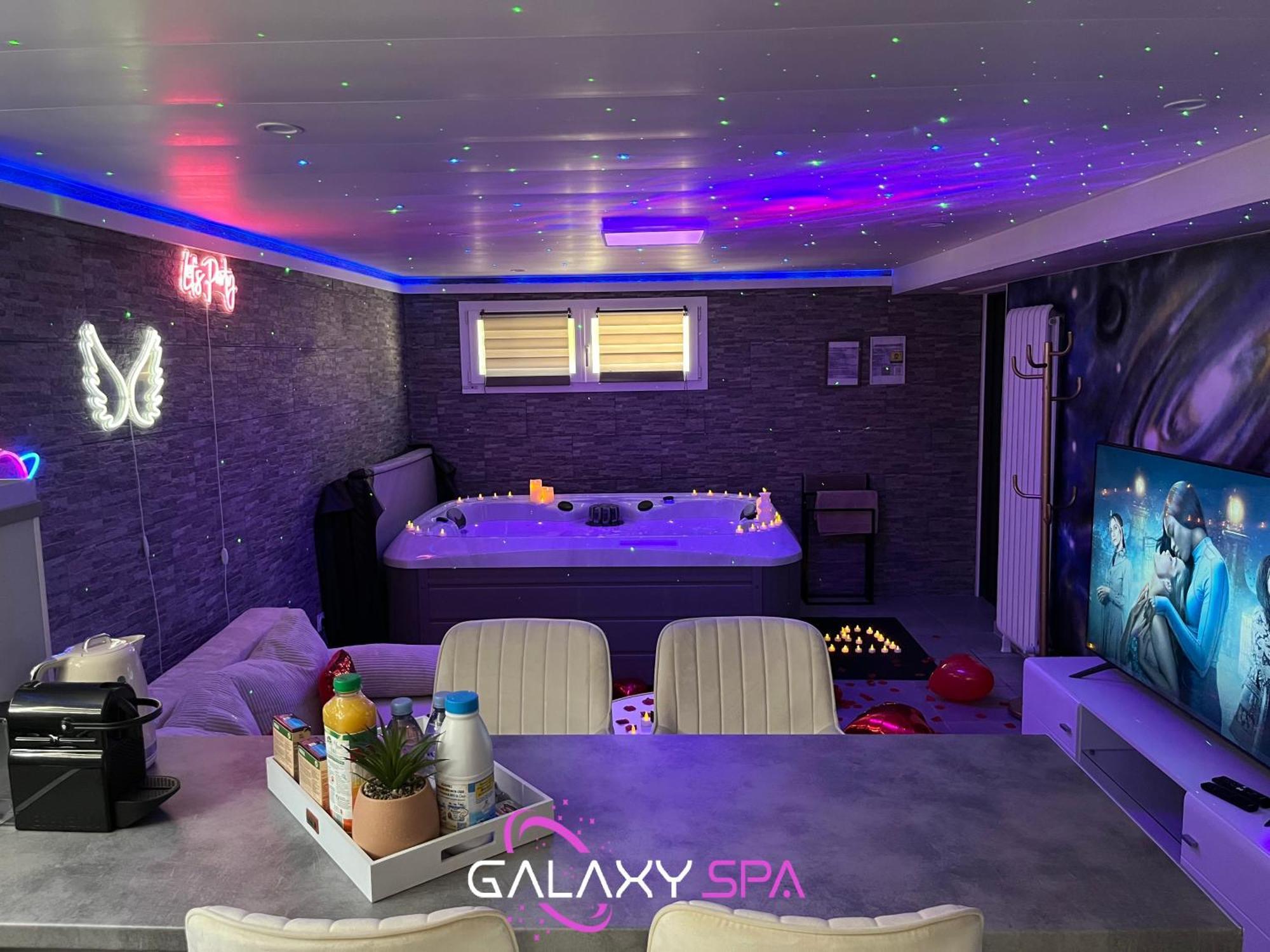 Galaxy Spa - Suite Mercure Jacuzzi Privatif Champigneulles Esterno foto